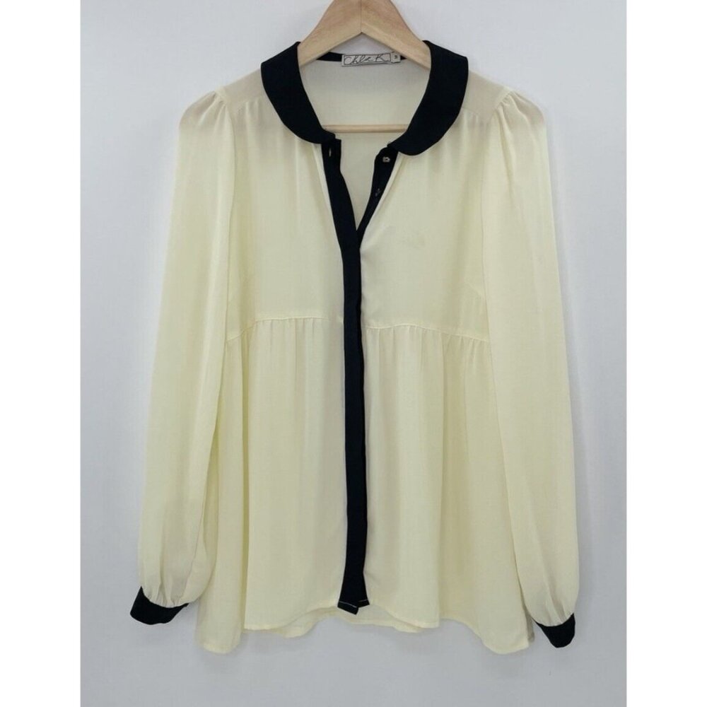 Chloe K Women’s Ivory Sheet Black Collared‎ Blouse Size M Preppy Gothic Feminine